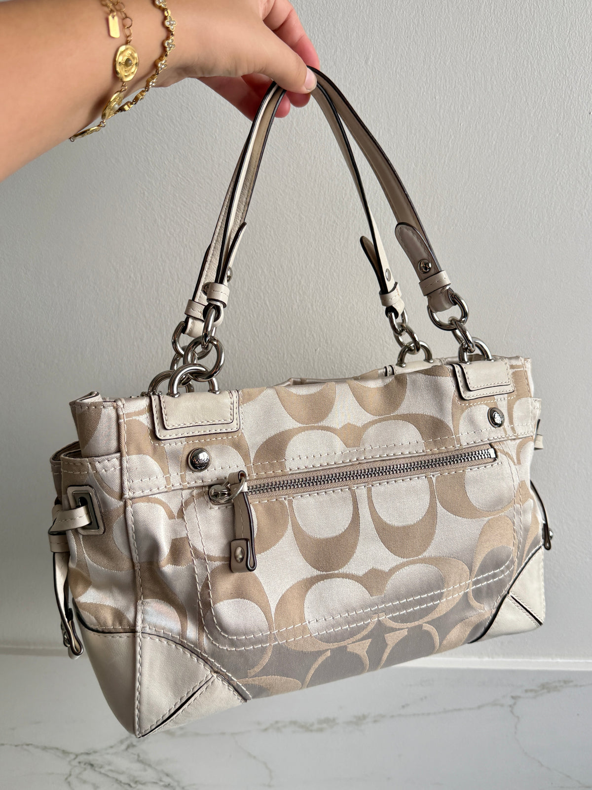 Super Rare Coach Op Art Peyton Shoulder Bag