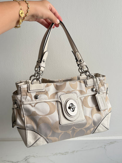 Super Rare Coach Op Art Peyton Shoulder Bag