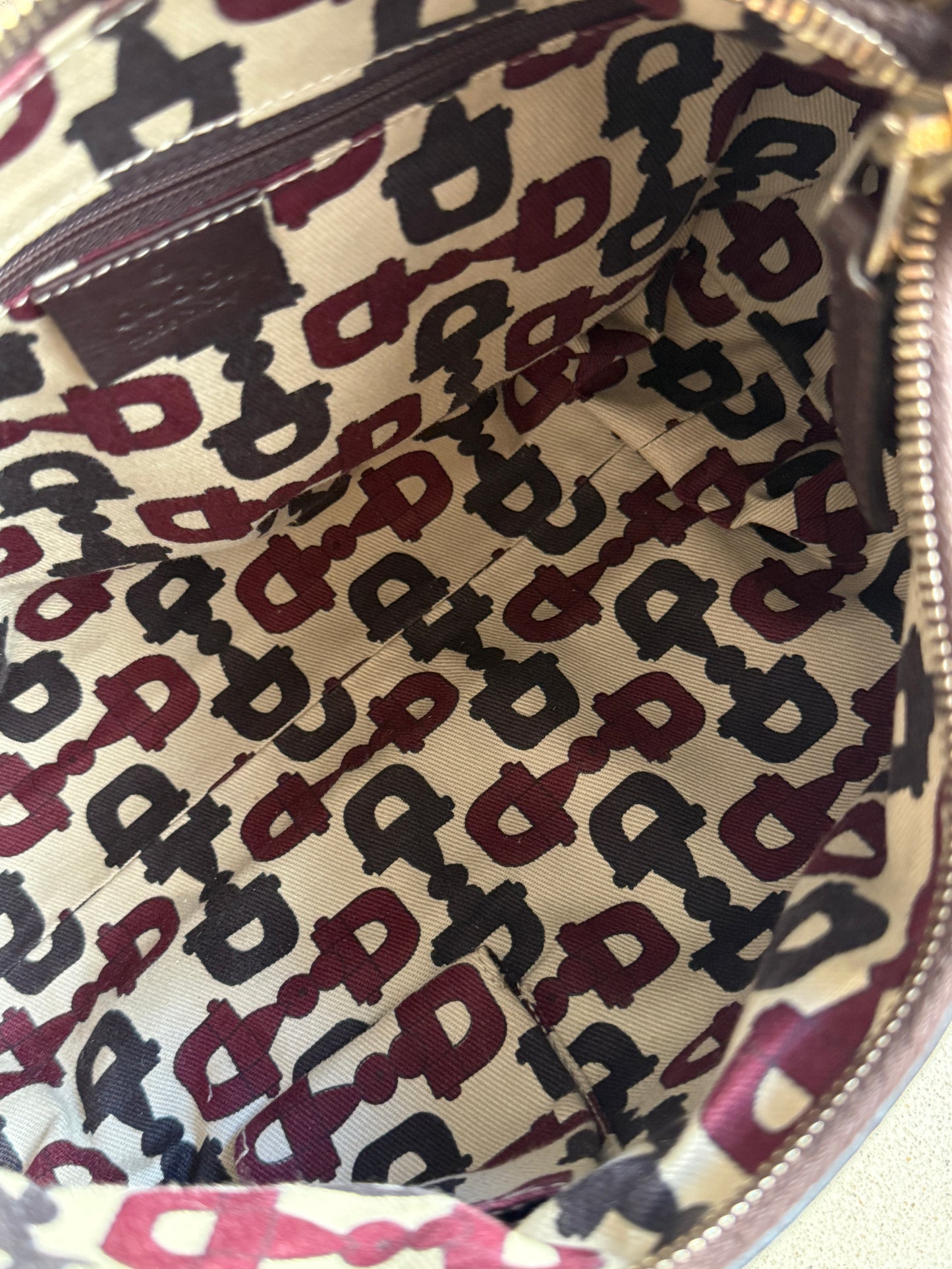Super Rare Gucci Abbey D Ring Leather Shoulder Bag
