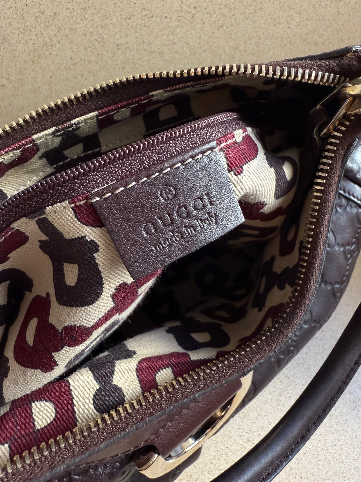 Super Rare Gucci Abbey D Ring Leather Shoulder Bag
