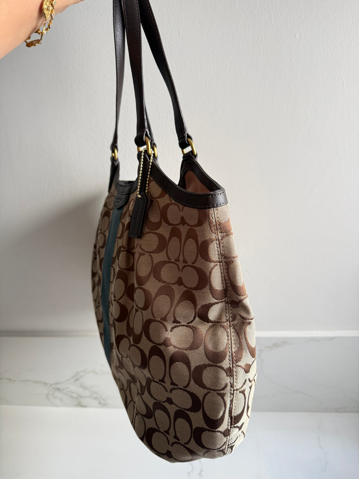 Super Rare Coach Devin Signature Tote Shoulder Bag