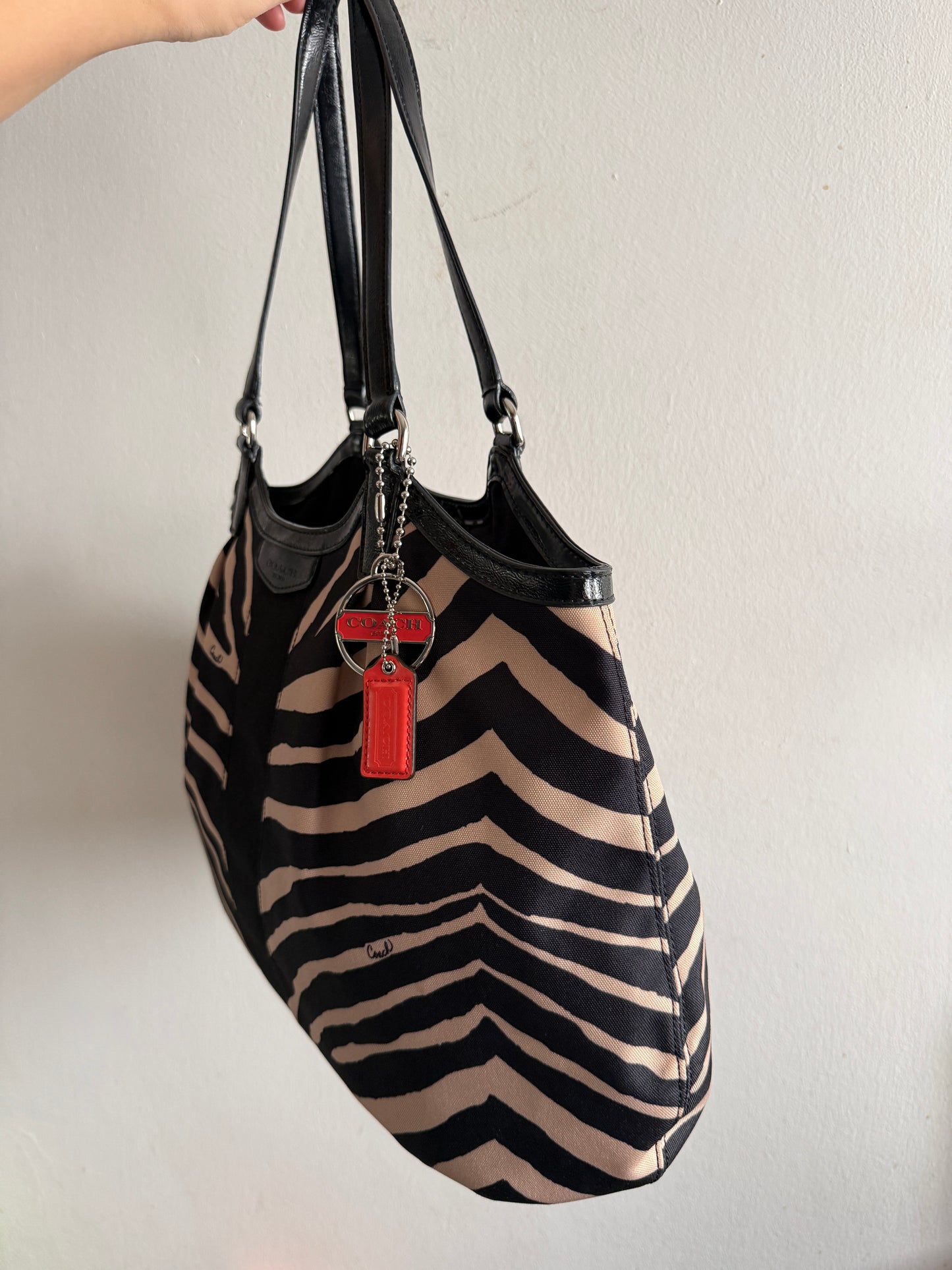 Super Rare Coach Devin Signature Tote Shoulder Bag