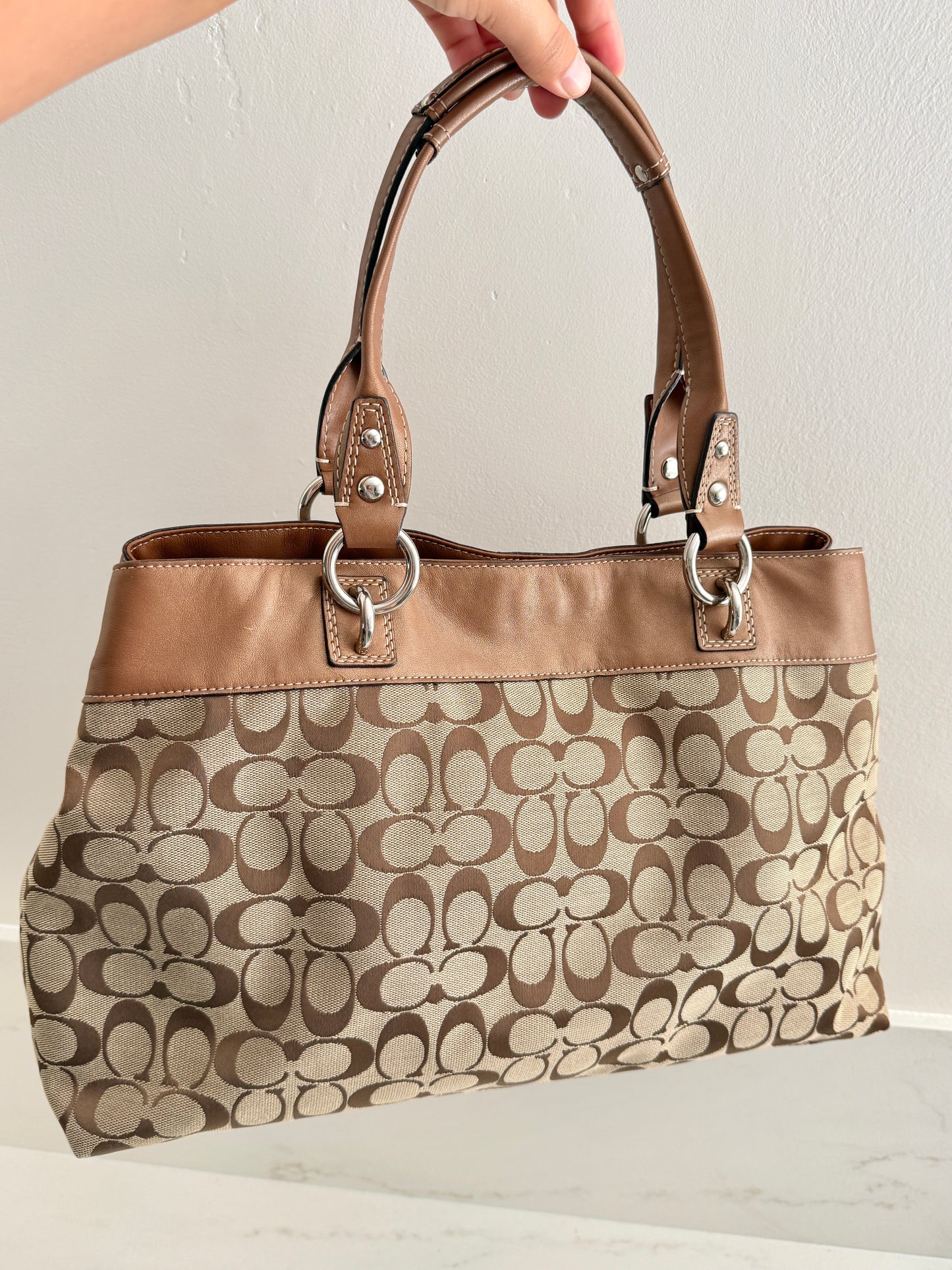 Coach Penelope Signature Carryall Shoulder Bag