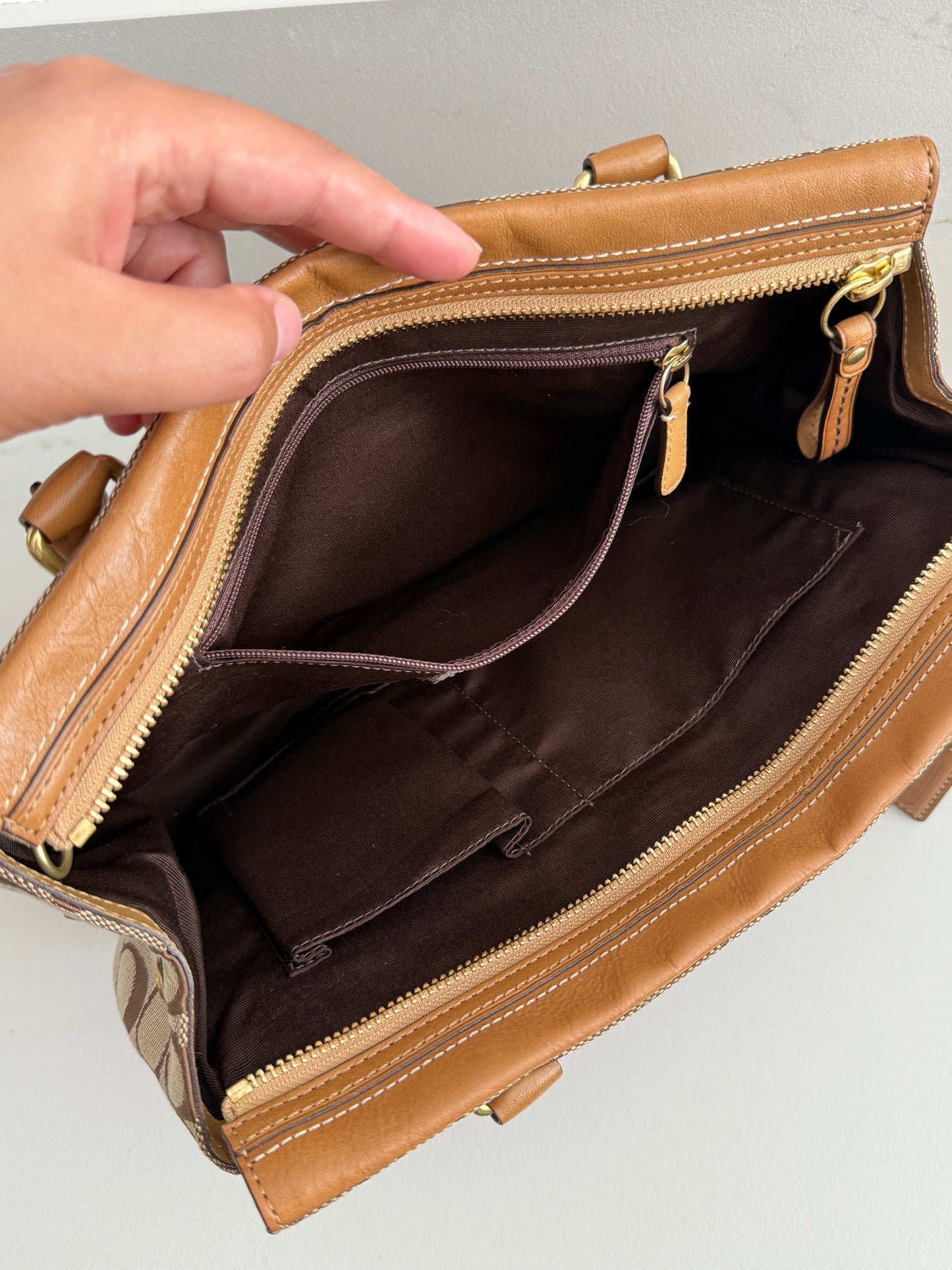 Coach Hampton Signature Shoulder Bag