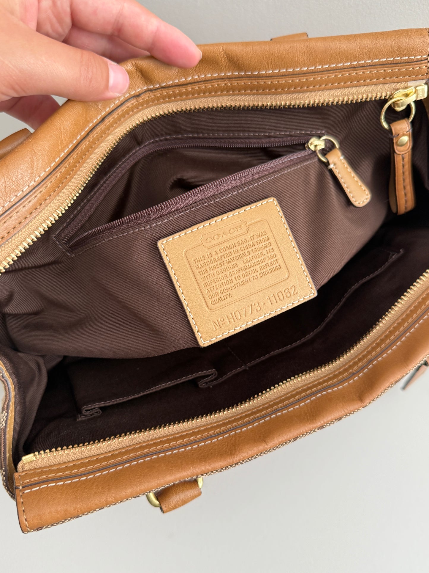 Coach Hampton Signature Shoulder Bag