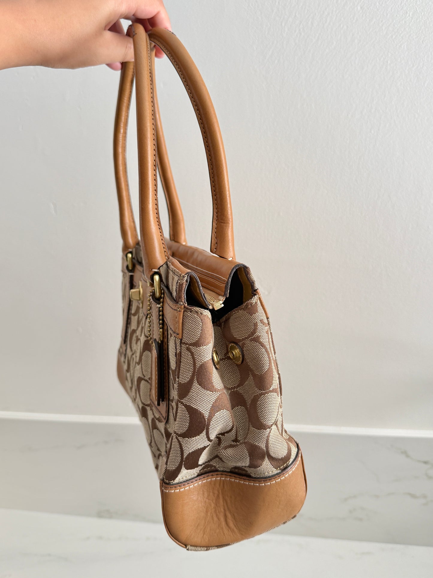 Coach Hampton Signature Shoulder Bag