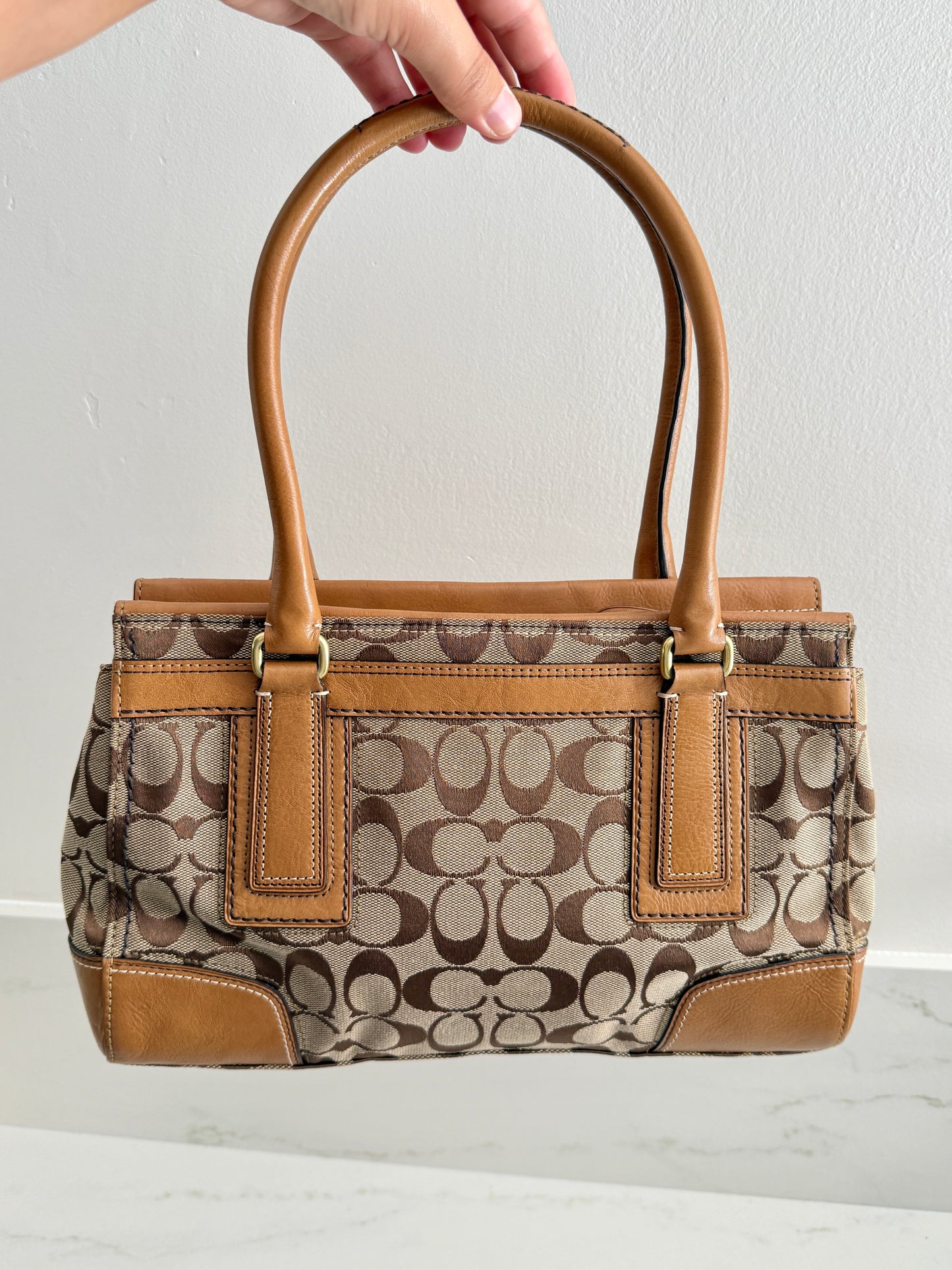 Coach Hampton Signature Shoulder Bag