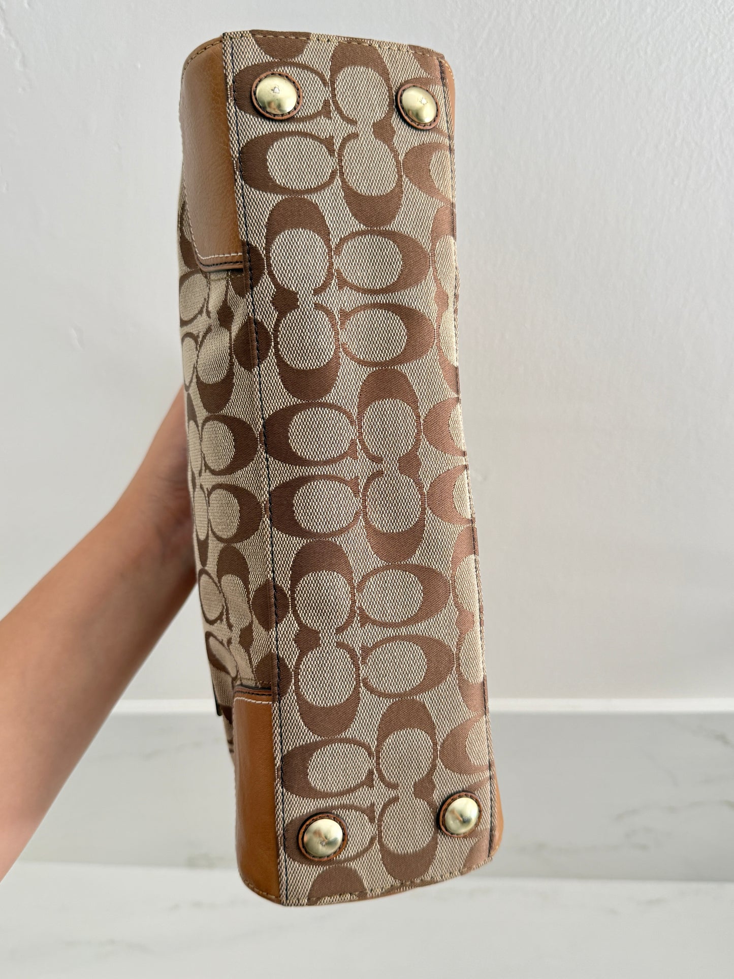 Coach Hampton Signature Shoulder Bag