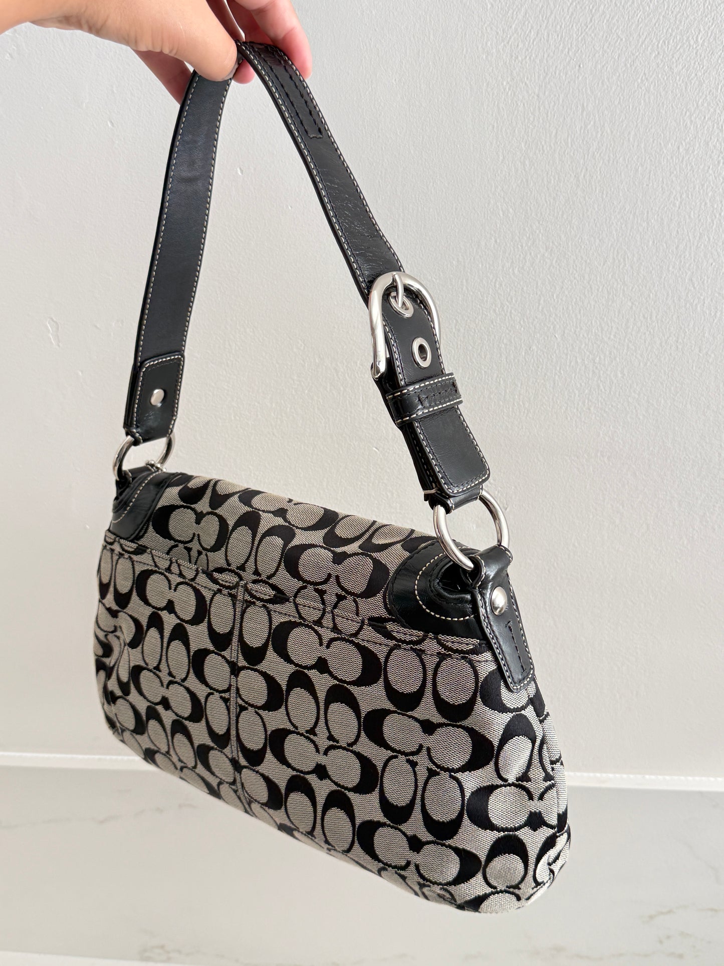Super Rare Coach Soho Signature Shoulder Bag