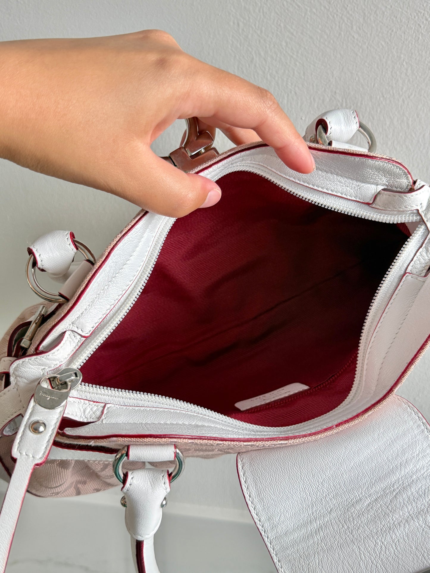 Super Rare Salvatore Ferragamo Gancini Shoulder Bag