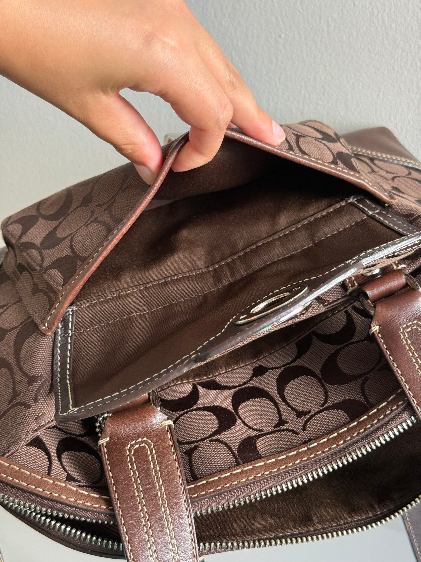 Coach Hampton Signature Shoulder Bag
