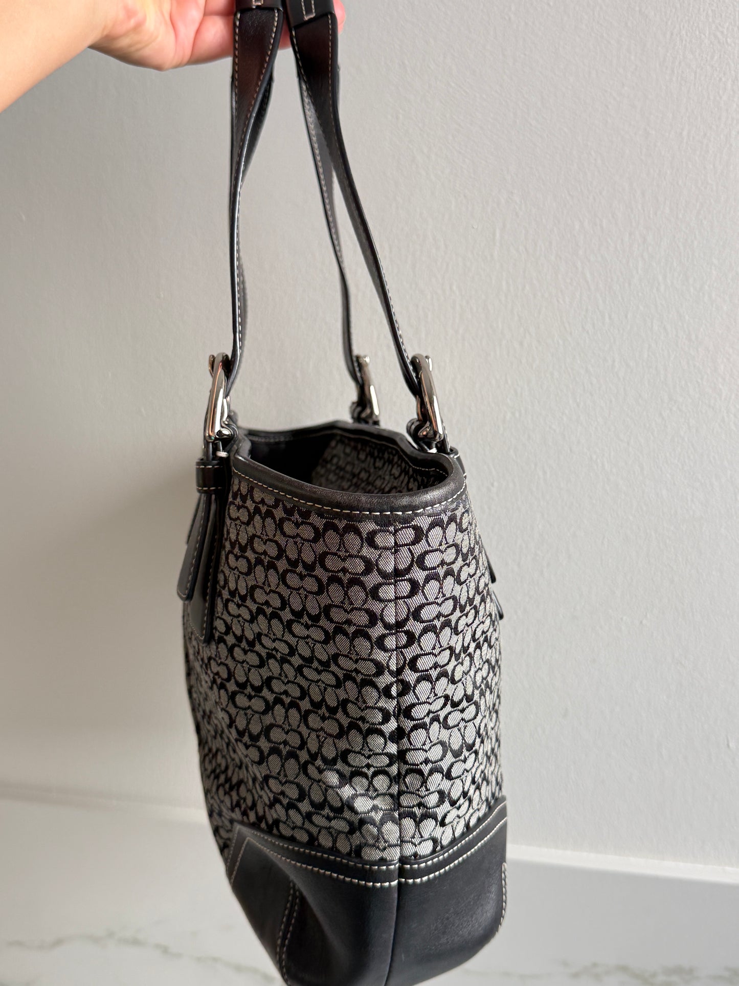 Super Rare Coach Soho Signature Tote Shoulder Bag