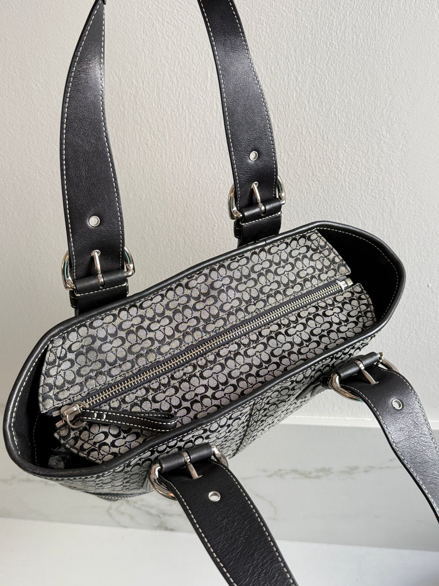 Super Rare Coach Soho Signature Tote Shoulder Bag