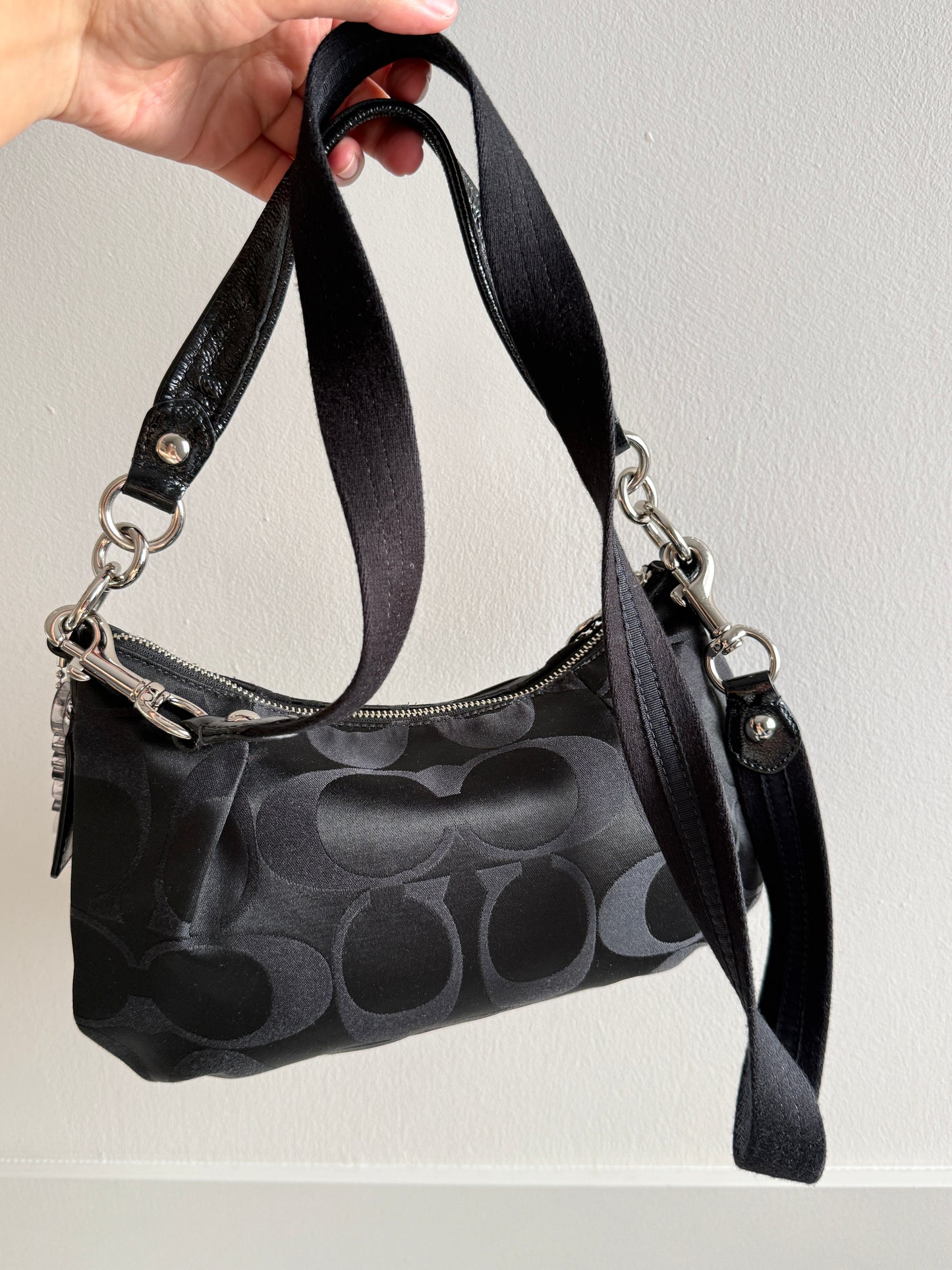 Rare Coach Poppy Signature Shoulder Bag