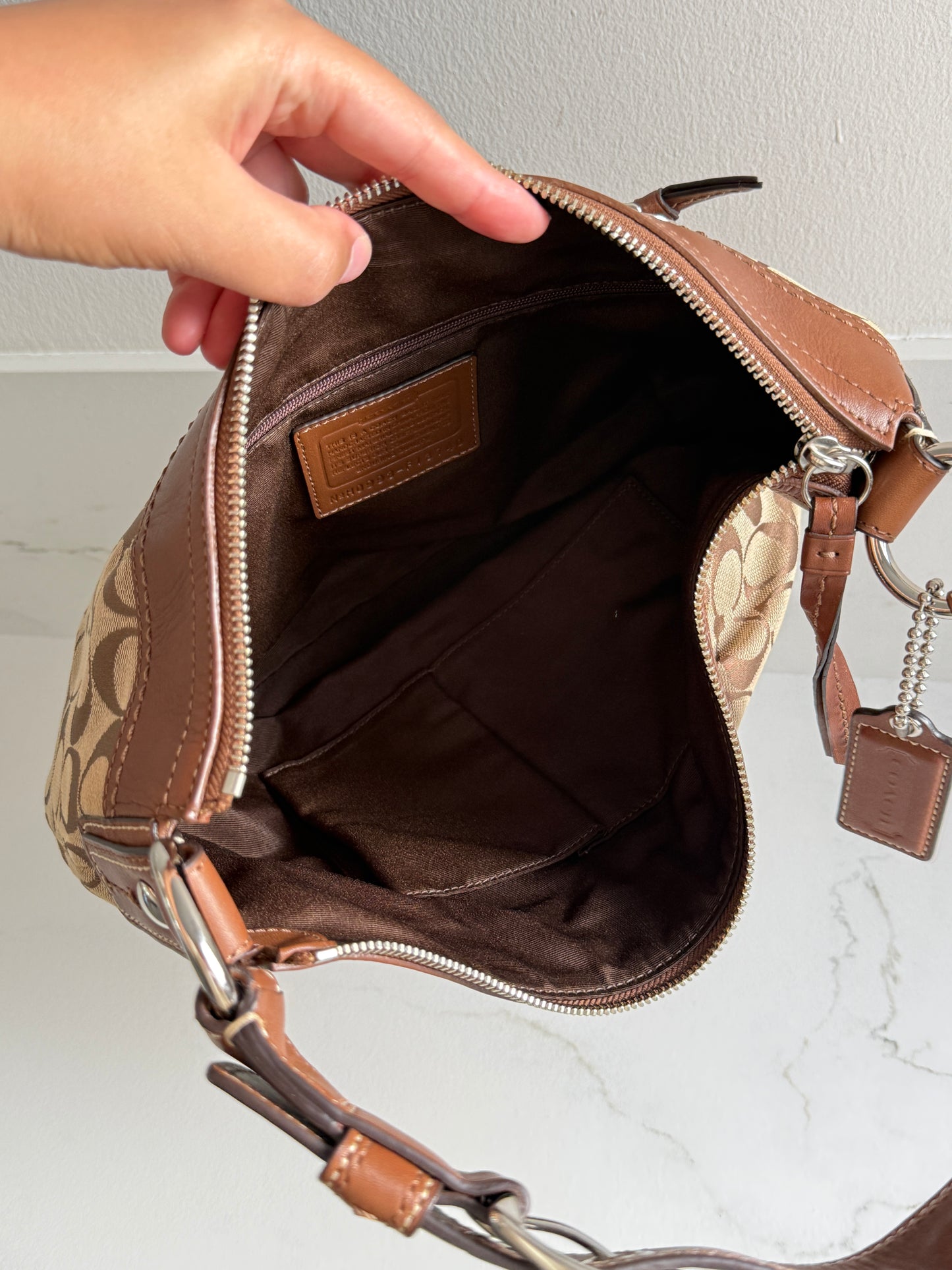 Super Rare Coach Soho Hobo Signature Shoulder Bag