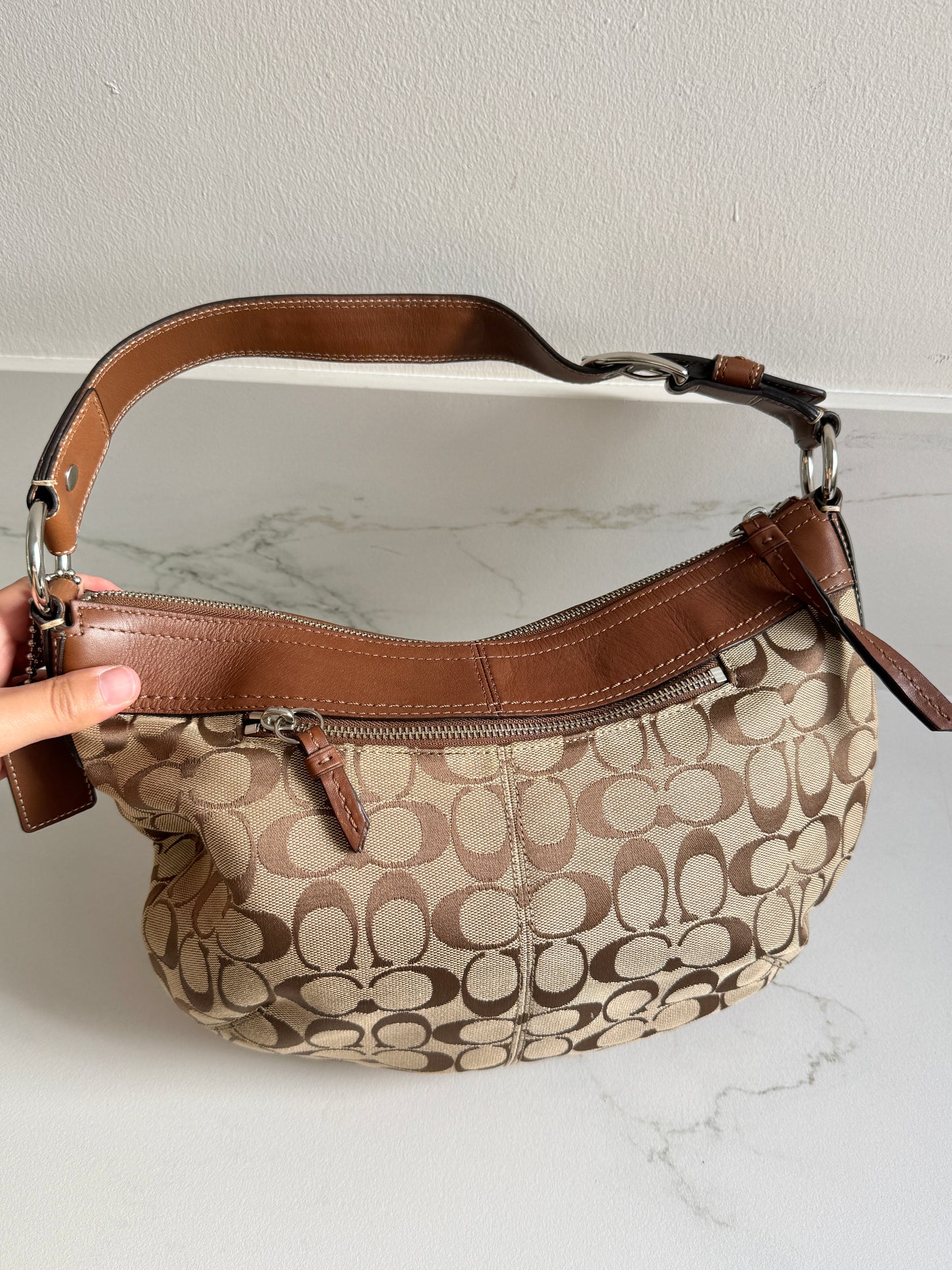 Super Rare Coach Soho Hobo Signature Shoulder Bag