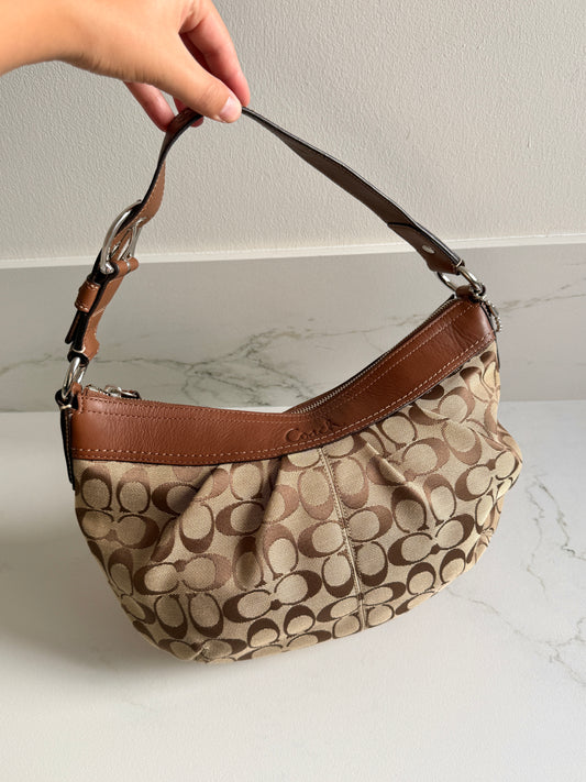Super Rare Coach Soho Hobo Signature Shoulder Bag