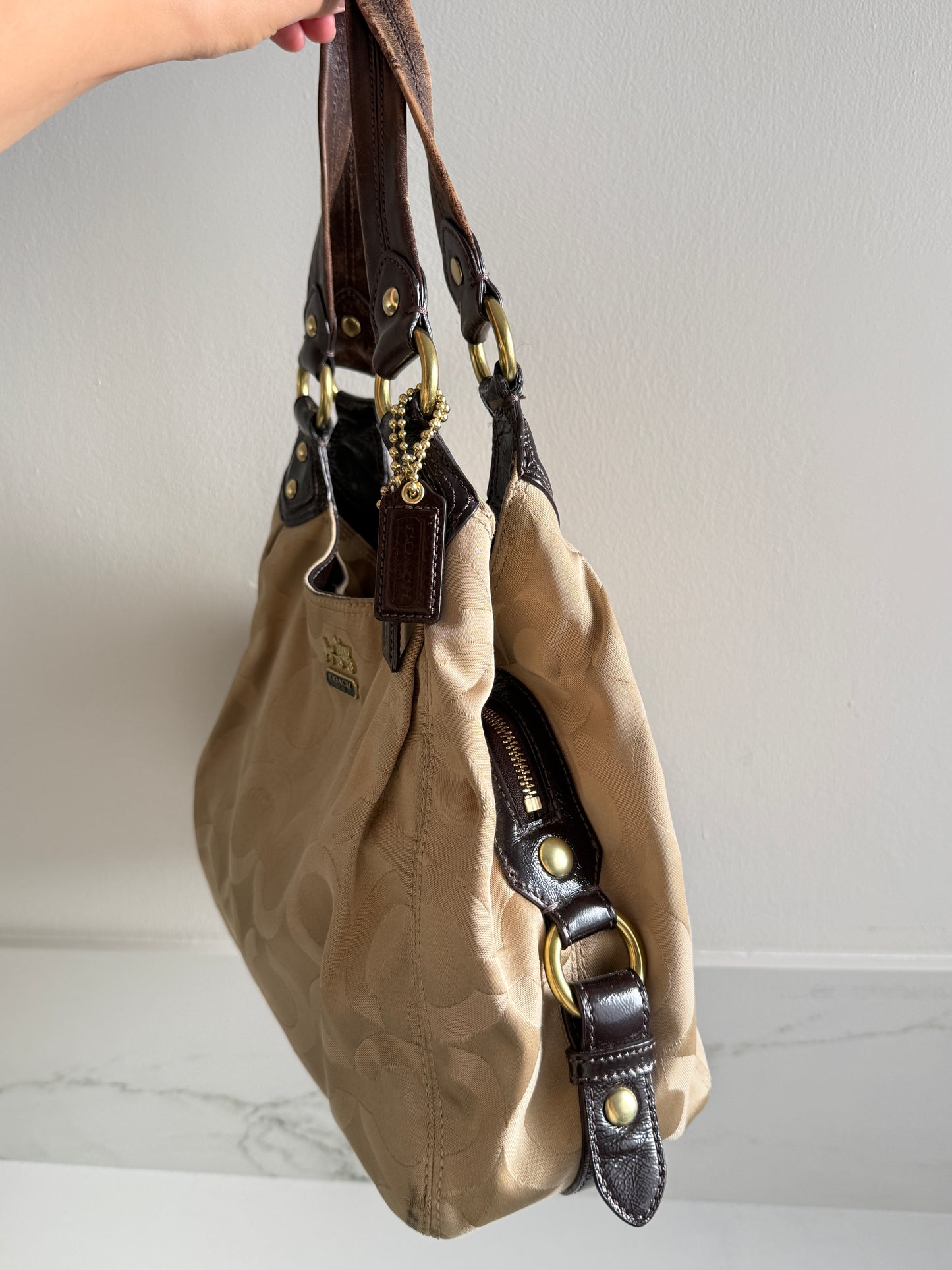 Super Rare Coach Madison Maggie Shoulder Bag