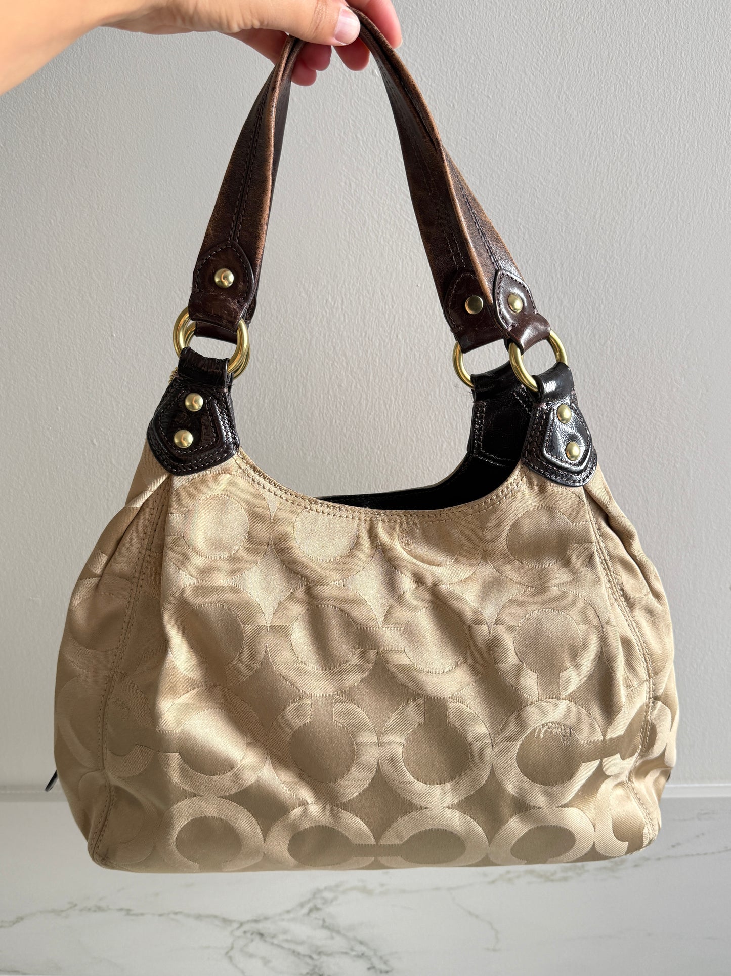 Super Rare Coach Madison Maggie Shoulder Bag