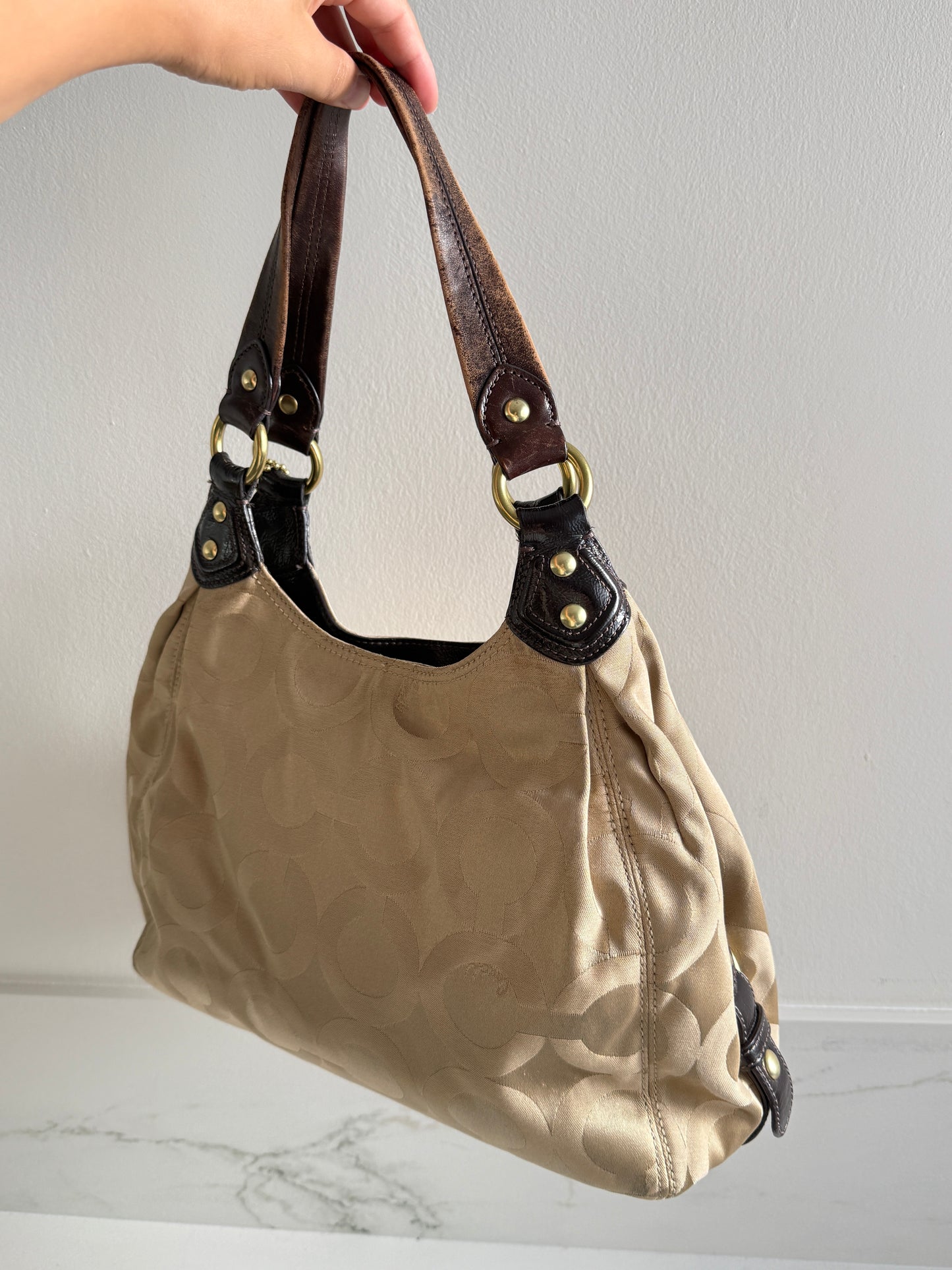 Super Rare Coach Madison Maggie Shoulder Bag