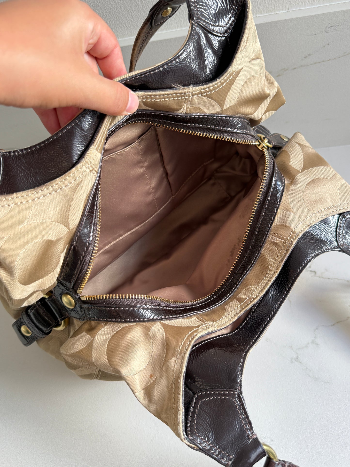 Super Rare Coach Madison Maggie Shoulder Bag