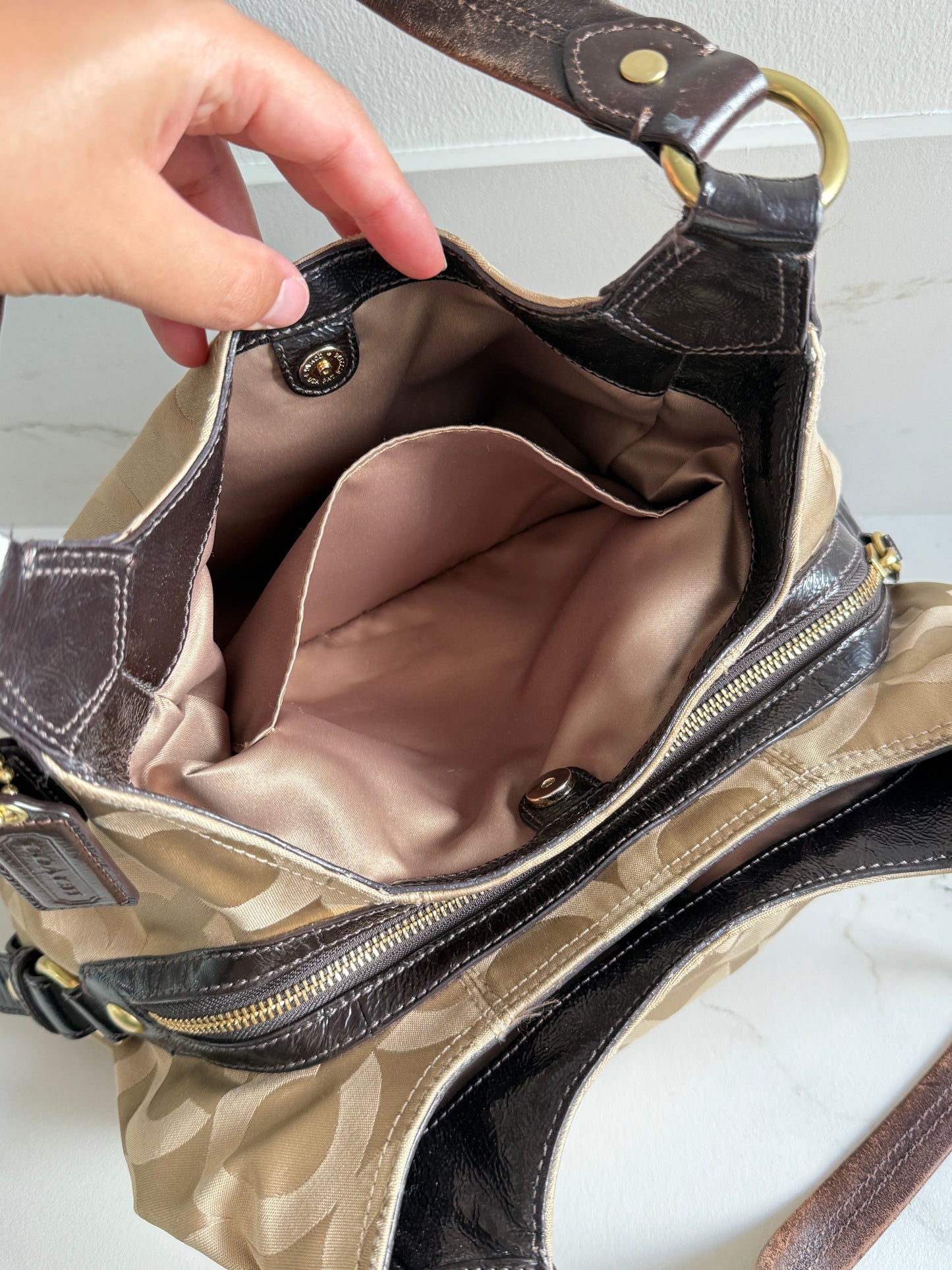 Super Rare Coach Madison Maggie Shoulder Bag