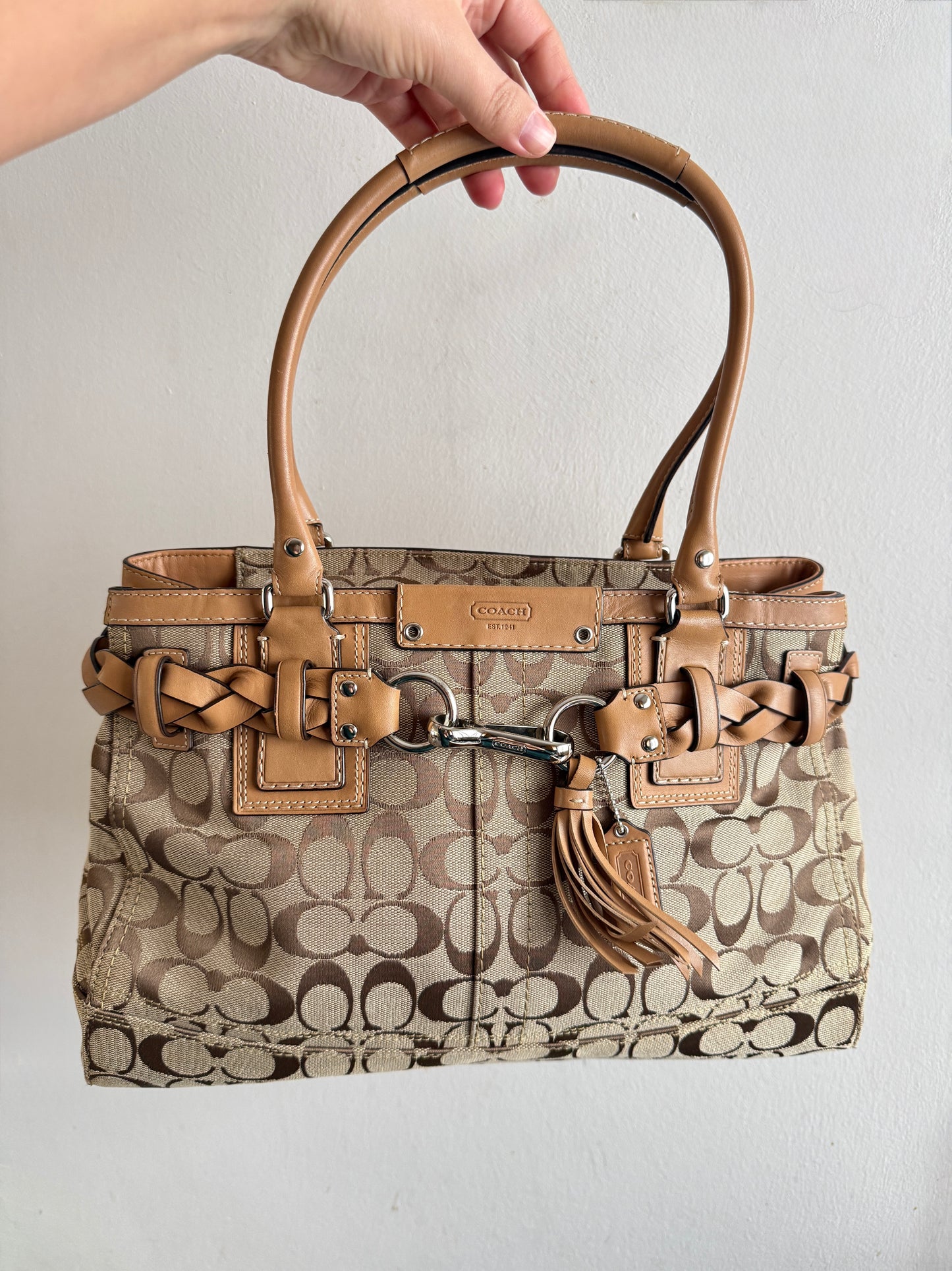 Super Rare Coach Hampton Signature Shoulder Bag