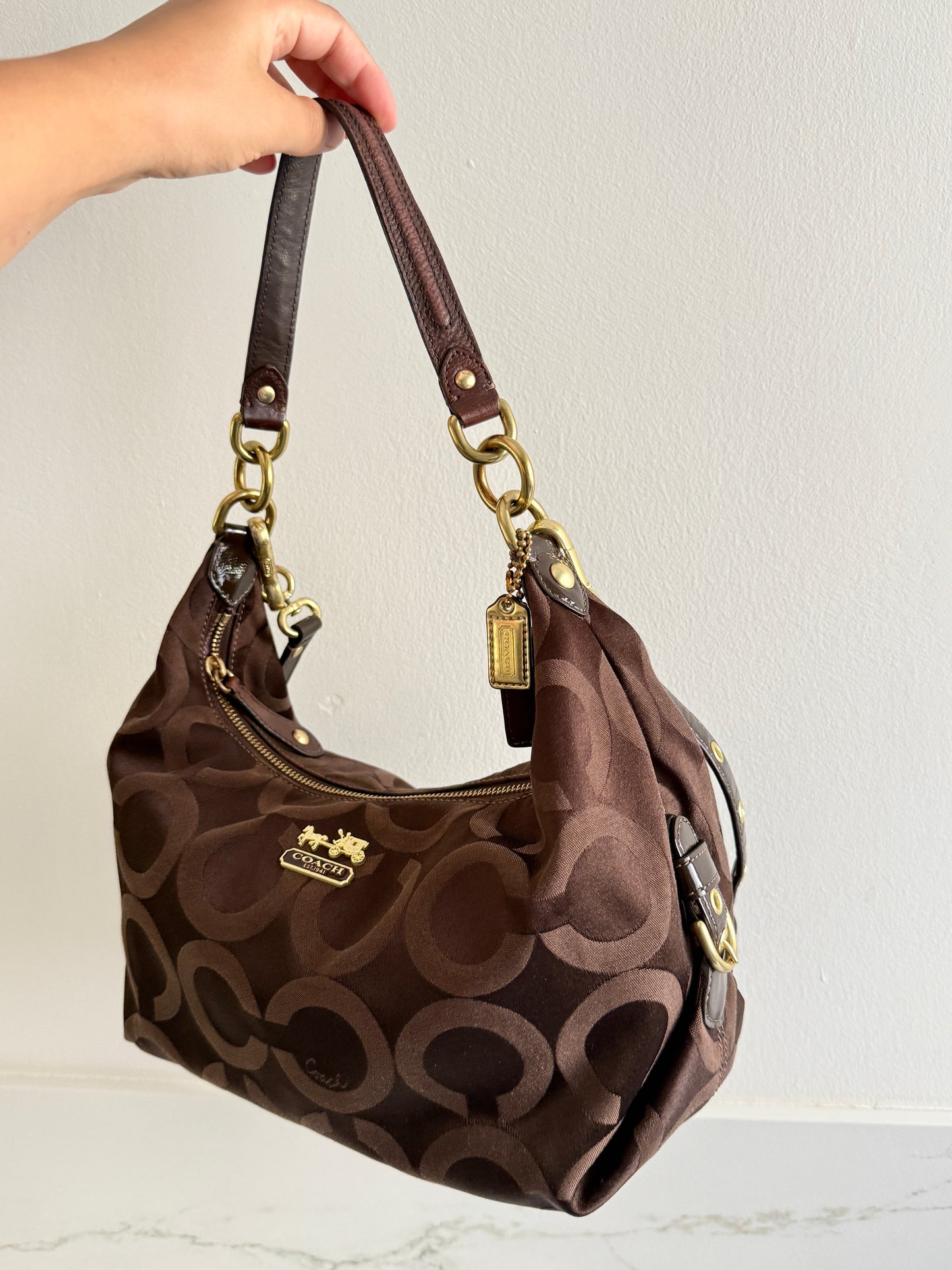 Rare Coach Madison Op Art Signature Shoulder Bag