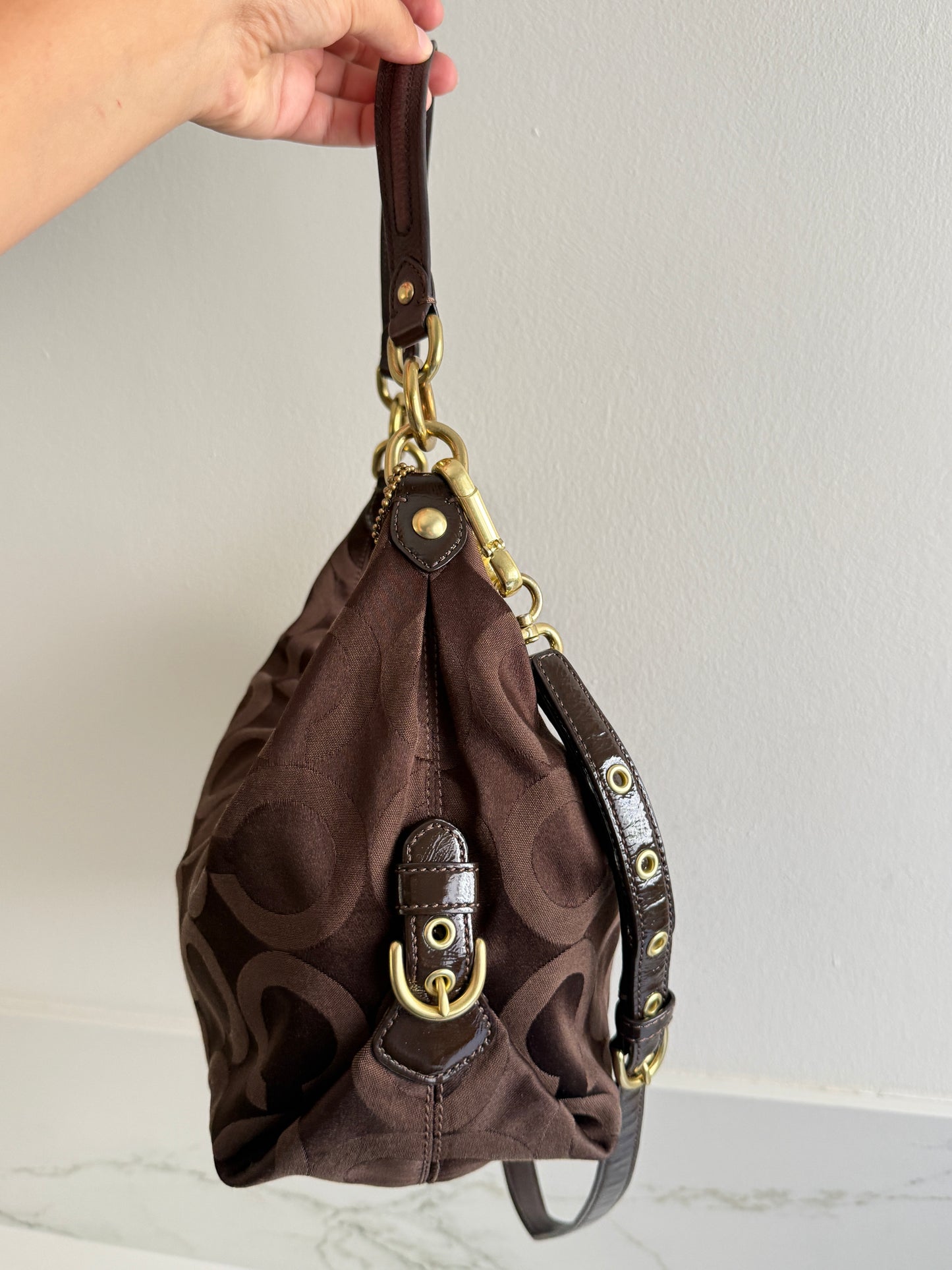 Rare Coach Madison Op Art Signature Shoulder Bag