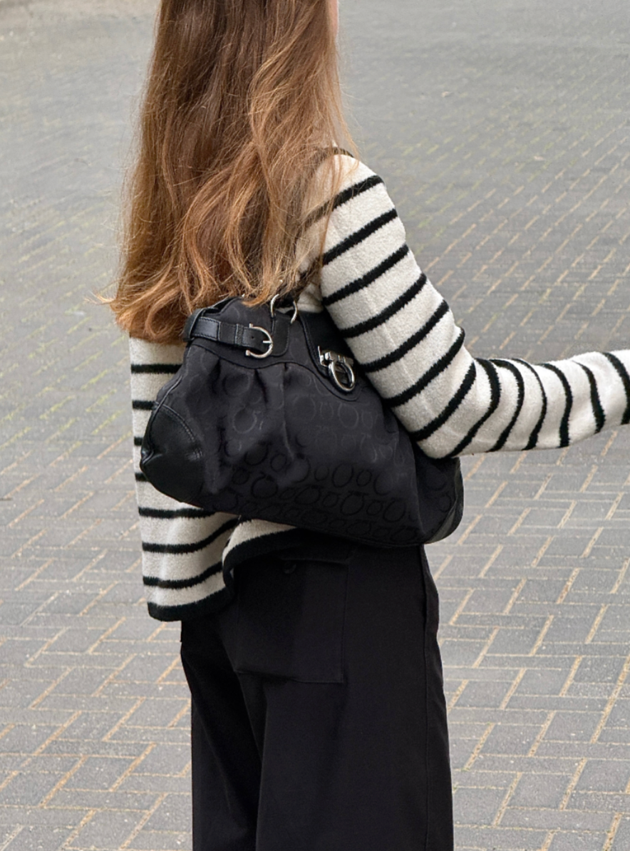 Super Rare Salvatore Ferragamo Gancini Marisa Shoulder Bag